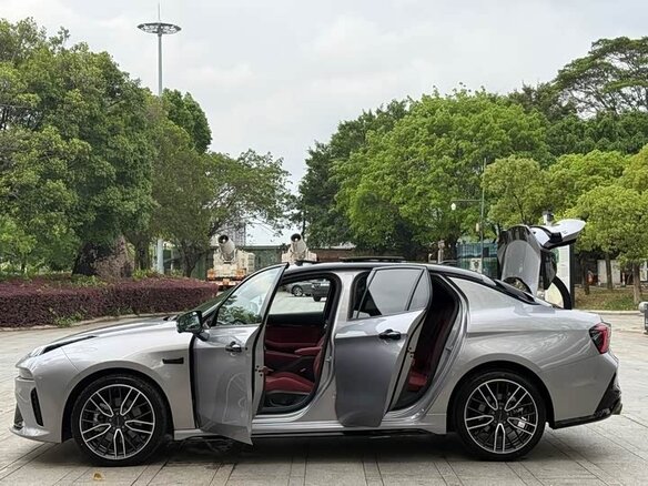 2025 Lynk & Co 03 I Рестайлинг 2, серый - вид 20