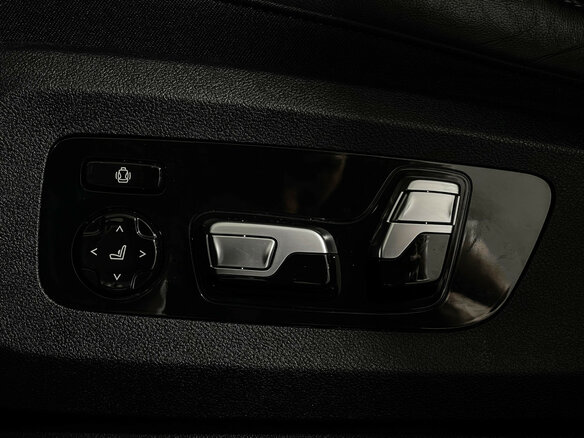 2021 BMW X6 40i III (G06), чёрный - вид 16