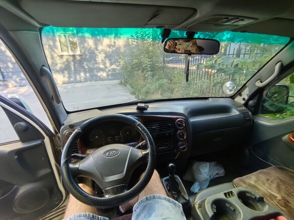 2010 Kia Bongo, белый, 630000 рублей - вид 2