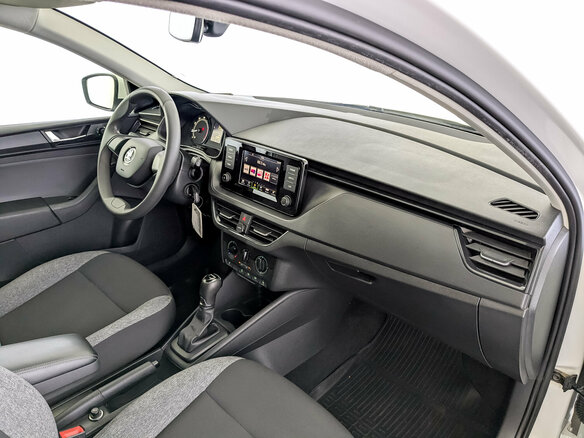 2021 Skoda Rapid II, белый - вид 10