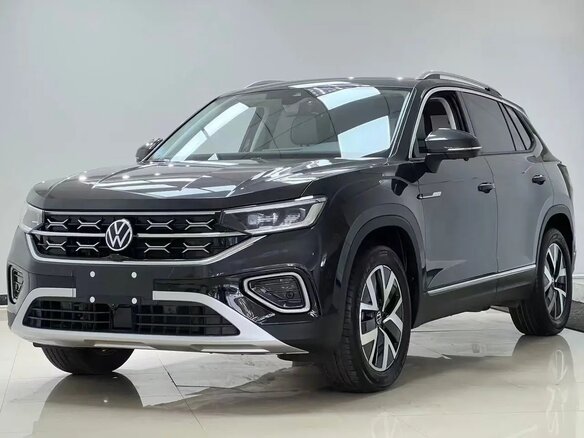 2023 Volkswagen Tayron I Рестайлинг, серый
