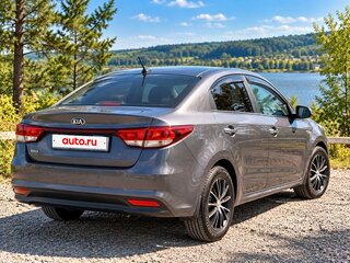 2016 Kia Rio III Рестайлинг, серый, 1300000 рублей, вид 3