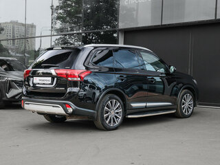 2019 Mitsubishi Outlander III Рестайлинг 3, чёрный, 2250000 рублей, вид 4