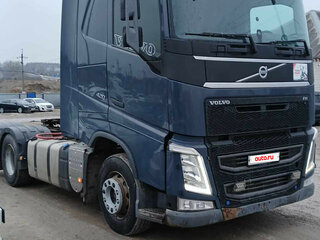 2019 Volvo FH, синий, 8260000 рублей, вид 2