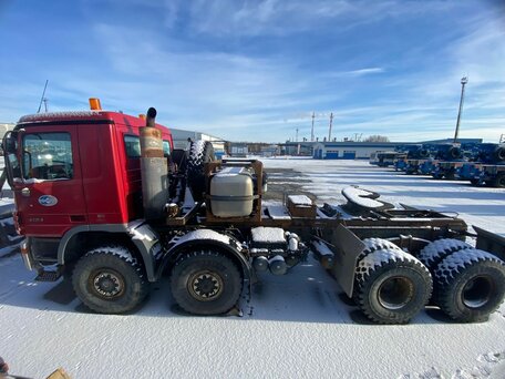 2007 Mercedes-Benz Actros, красный, 3231780 рублей, вид 1