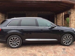 2015 Audi Q7 II (4M), чёрный, 4900000 рублей, вид 1