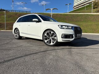 2016 Audi Q7 II (4M), белый, 3800000 рублей, вид 1