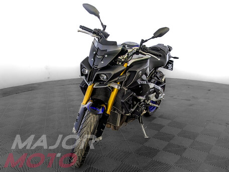 2020 Yamaha MT-10SP, серый, 1290000 рублей, вид 2