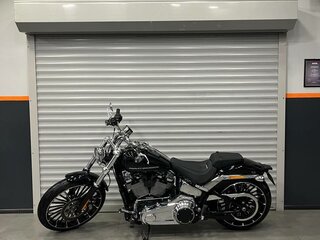 2026 Harley-Davidson Breakout, чёрный, 3750000 рублей, вид 1