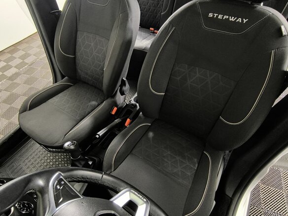 2020 Renault Logan Stepway II Рестайлинг, серый, 1370000 рублей - вид 8