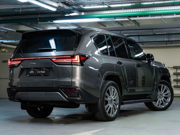 2022 Lexus LX 600 IV, серый - вид 6