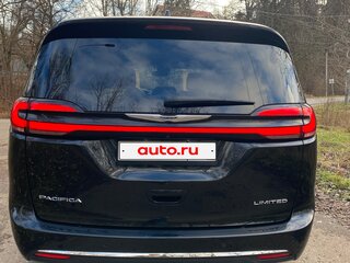 2022 Chrysler Pacifica RU Рестайлинг, чёрный, 3900000 рублей, вид 5