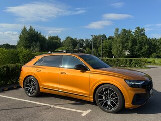 2022 Audi Q8 45 TDI I (4M), оранжевый, 9200000 рублей, вид 3