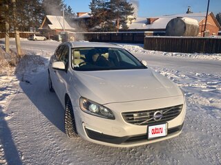 2013 Volvo V60 I Рестайлинг, белый, 1160000 рублей, вид 2