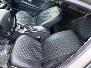 2011 Renault Megane III, бежевый, 500000 рублей, вид 5