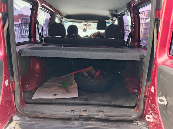 2011 Fiat Doblo I Рестайлинг, пурпурный, 420000 рублей - вид 7