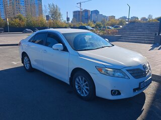 2011 Toyota Camry VI (XV40) Рестайлинг, белый, 750000 рублей, вид 1