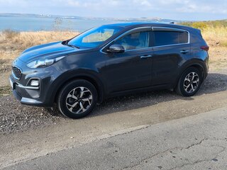 2021 Kia Sportage IV Рестайлинг, серый, 2439000 рублей, вид 5