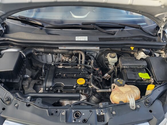 2008 Opel Corsa D, серебристый, 520000 рублей - вид 14