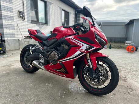 2019 Honda CBR 650R, красный, 820000 рублей, вид 5