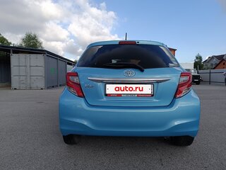 2015 Toyota Vitz III (XP130) Рестайлинг, синий, 1100000 рублей, вид 1