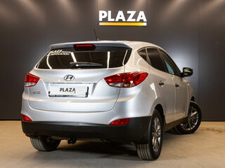 2013 Hyundai ix35 I Рестайлинг, серебристый, 1250000 рублей, вид 4