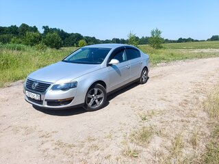 2009 Volkswagen Passat B6, серебристый, 800000 рублей, вид 1