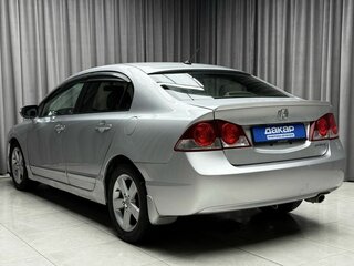 2007 Honda Civic Hybrid VIII, серебристый, 539000 рублей, вид 4