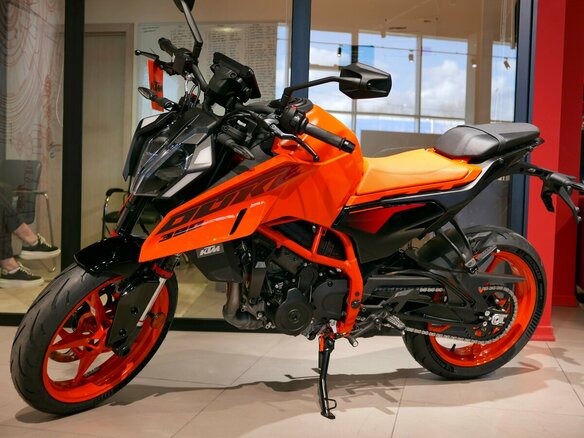 2026 KTM 390 Duke, оранжевый, 699000 рублей - вид 1