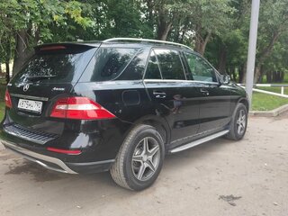 2014 Mercedes-Benz M-Класс 300 III (W166), чёрный, 2250000 рублей, вид 4