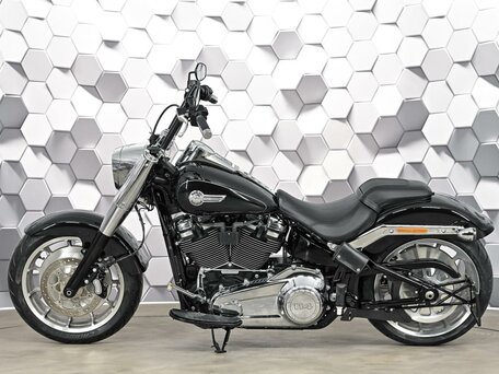 2024 Harley-Davidson Fat Boy, чёрный, 2399000 рублей, вид 4