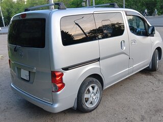 2011 Nissan NV200, серебристый, 1550000 рублей, вид 4