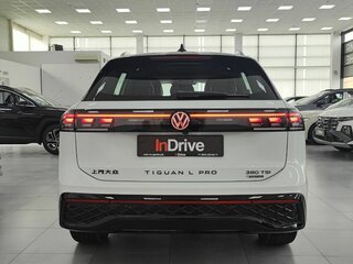 2026 Volkswagen Tiguan L Pro III (China Market), белый, 4869000 рублей, вид 5