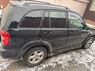 2005 Toyota RAV4 II (XA20) Рестайлинг, чёрный, 889000 рублей, вид 3