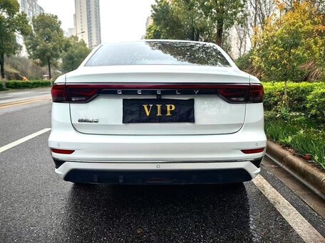 2022 Geely Emgrand II, белый, 1370000 рублей, вид 5