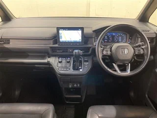 2023 Honda Stepwgn Spada VI, чёрный, 2200000 рублей, вид 3