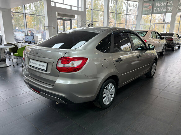 2021 Lada (ВАЗ) Granta I Рестайлинг, серый, 472000 рублей - вид 6