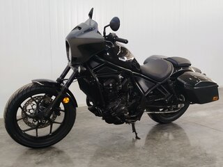 2023 Honda CMX 1100 Rebel, чёрный, 999000 рублей, вид 4