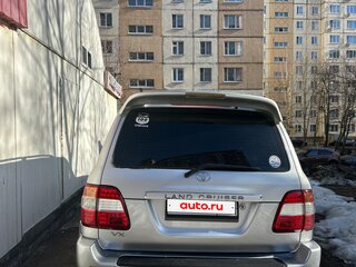 2007 Toyota Land Cruiser 100 Series Рестайлинг 2, серебристый, 2950000 рублей, вид 3
