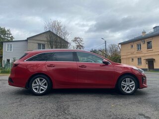 2019 Kia Ceed III, красный, 1350000 рублей, вид 3