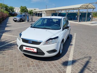 2010 Ford Focus II Рестайлинг, белый, 470000 рублей, вид 3