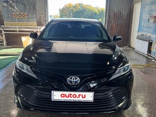 2019 Toyota Camry VIII (XV70), чёрный, 1600000 рублей, вид 2