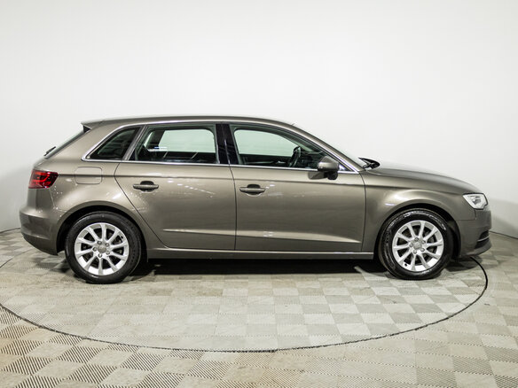 2016 Audi A3 III (8V), коричневый - вид 3
