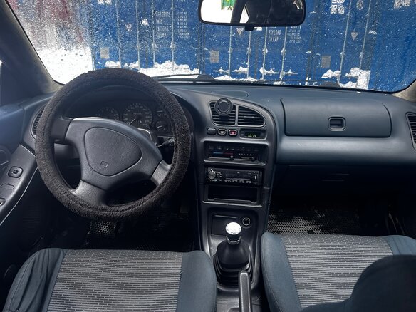 1995 Mazda 323 V (BA), синий, 115000 рублей - вид 5