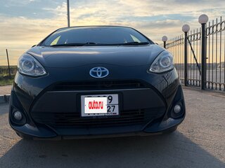 2018 Toyota Aqua I Рестайлинг 2, чёрный, 1150000 рублей, вид 2