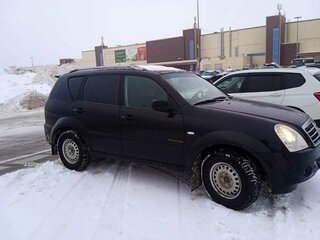 2011 SsangYong Rexton II, чёрный, 950000 рублей, вид 3