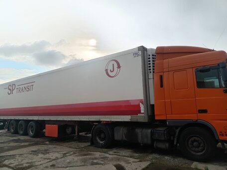 1999 DAF 95XF, оранжевый, 2500000 рублей, вид 3
