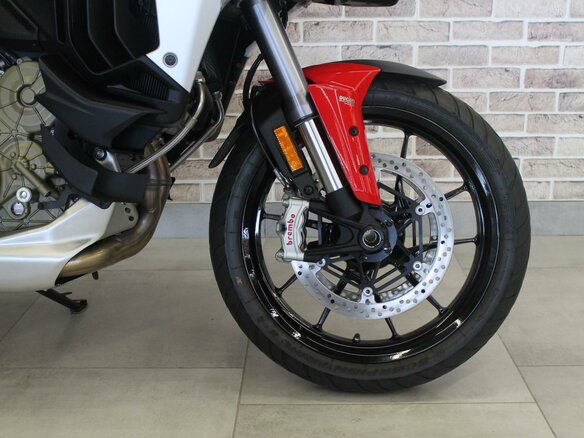 2022 Ducati Multistrada V4, красный, 2256000 рублей - вид 11
