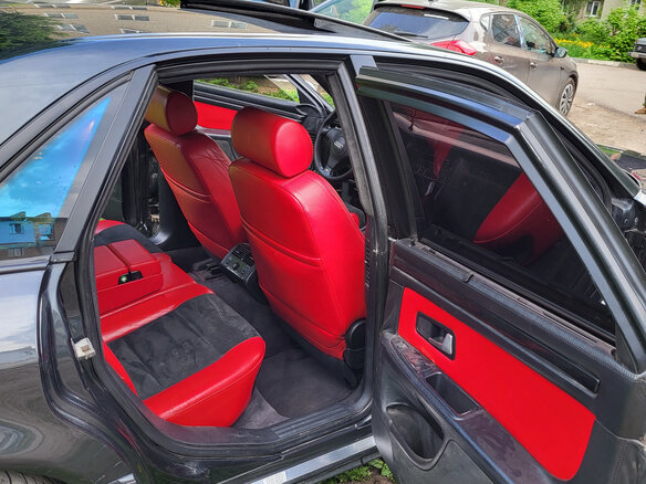 1998 Audi S8 I (D2), чёрный, 1300000 рублей - вид 15