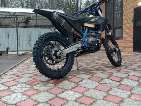 2022 Avantis Enduro 300 Pro/Carb, чёрный, 185000 рублей, вид 5